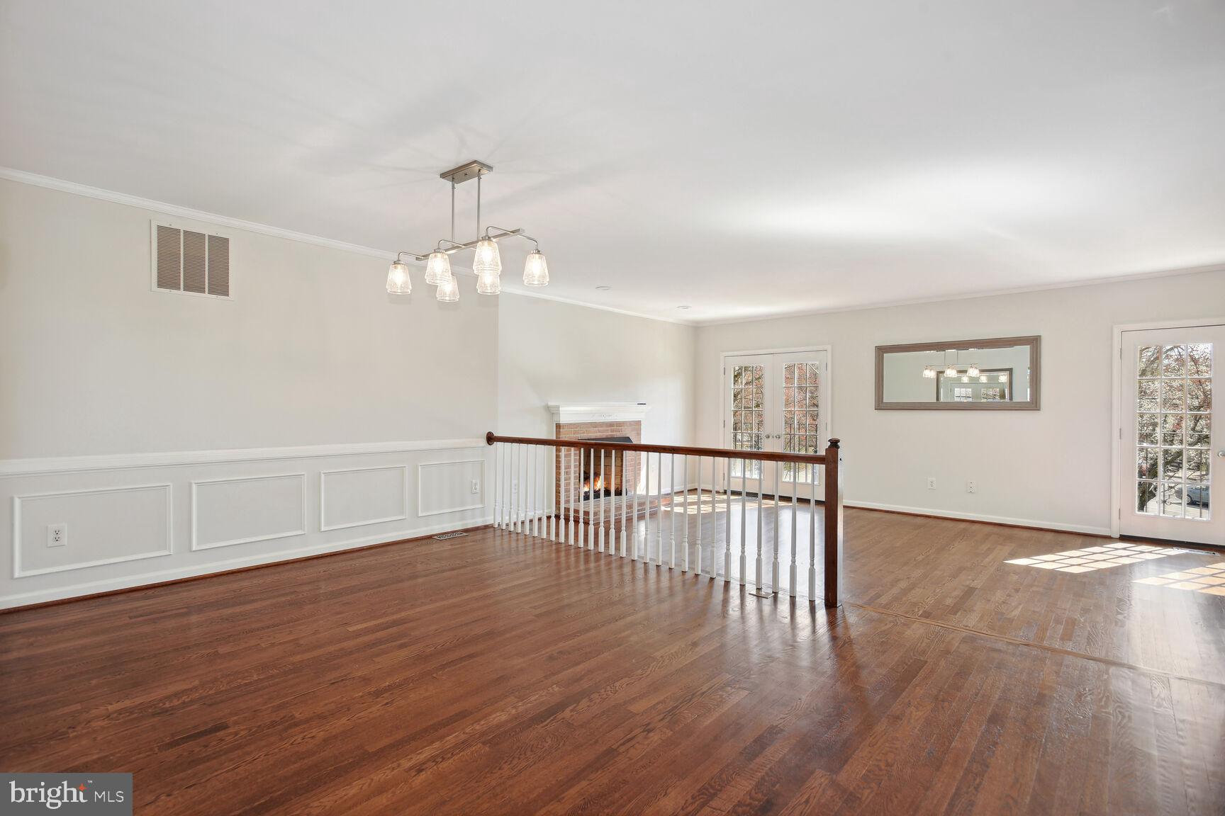 507 COUNCIL COURT NE