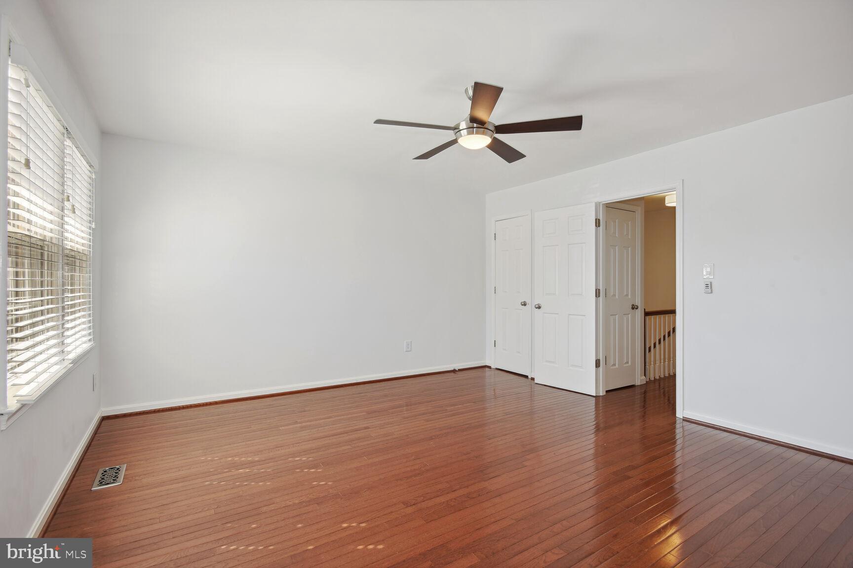 507 COUNCIL COURT NE