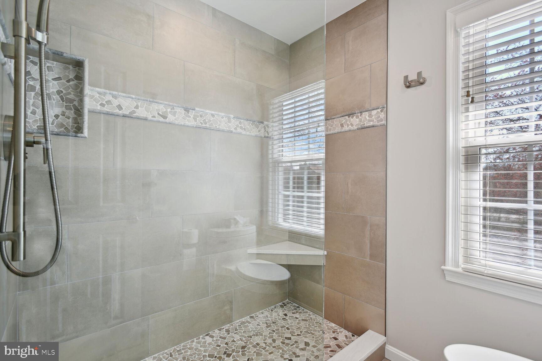 507 COUNCIL COURT NE