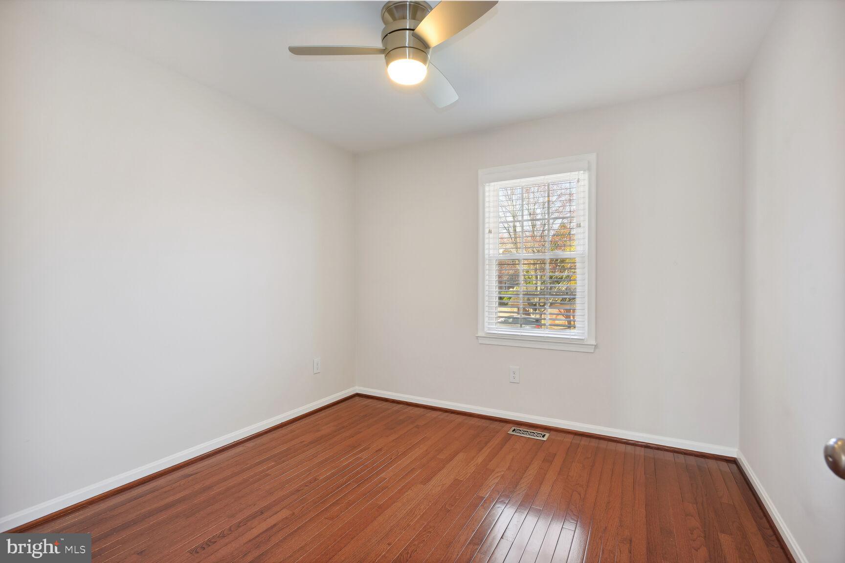 507 COUNCIL COURT NE