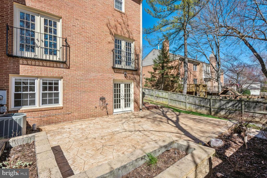 507 COUNCIL COURT NE