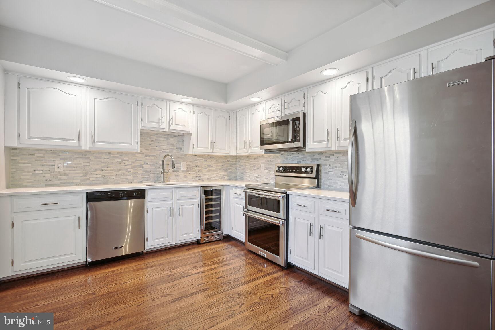 507 COUNCIL COURT NE