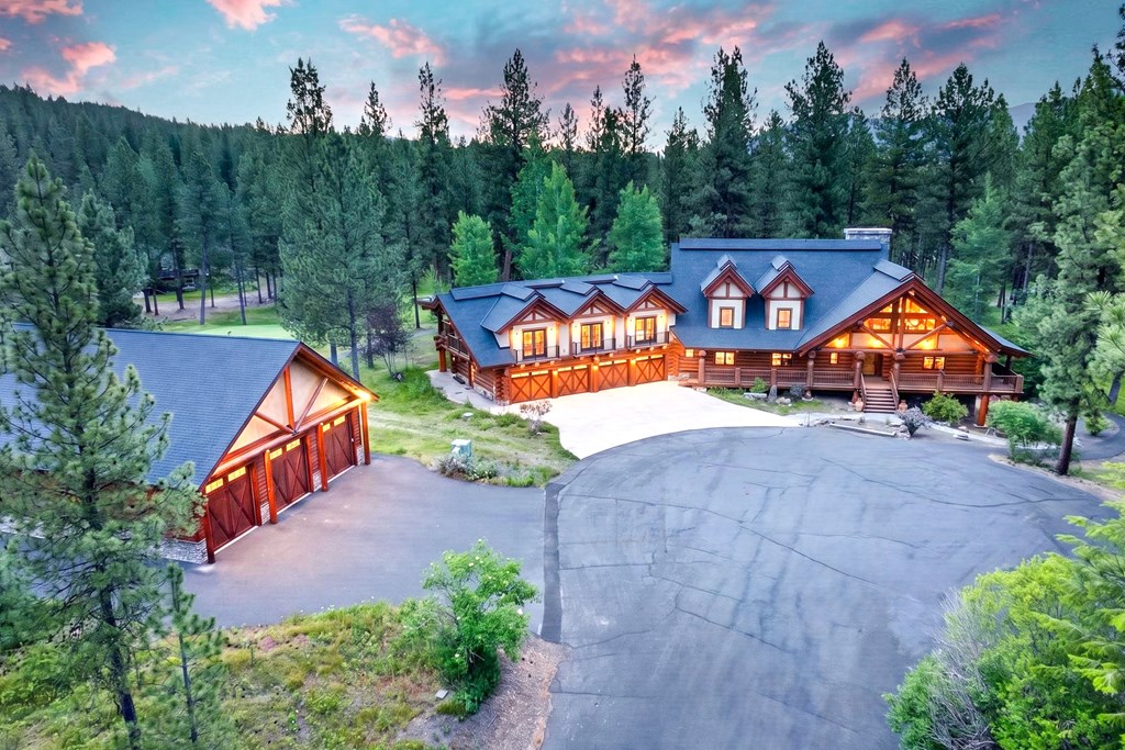 2732 Casper Court