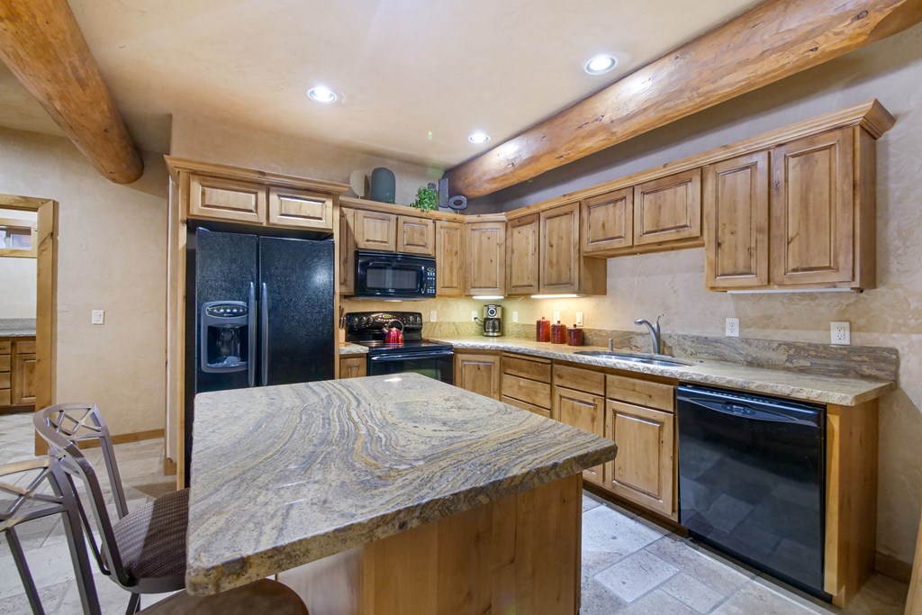 2732 Casper Court