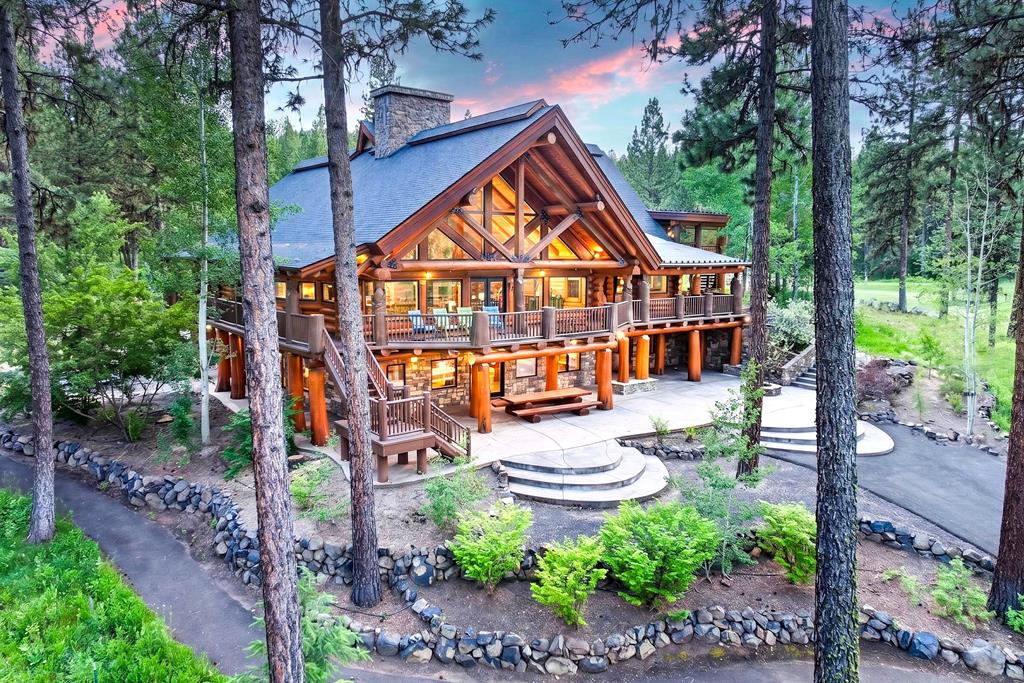 2732 Casper Court