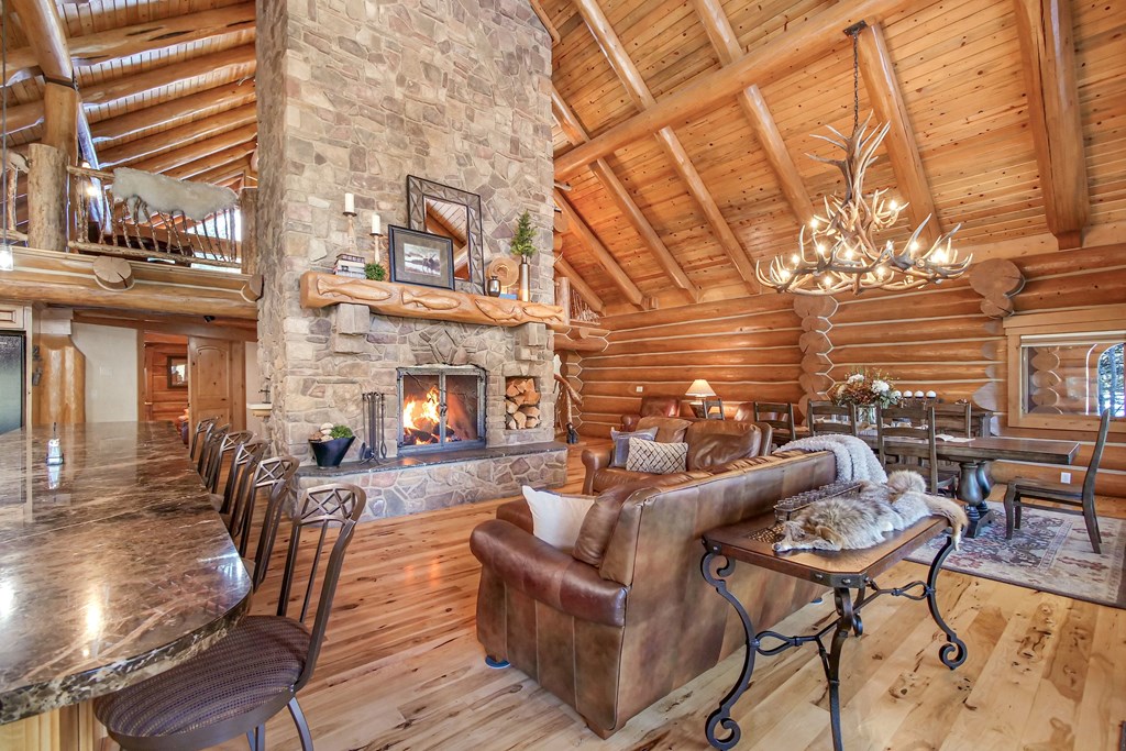 2732 Casper Court