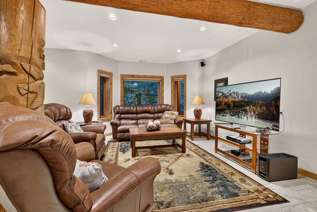2732 Casper Court