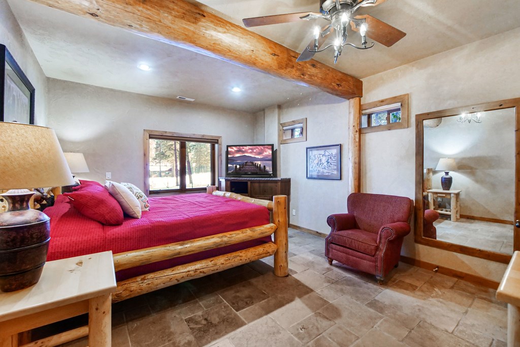 2732 Casper Court