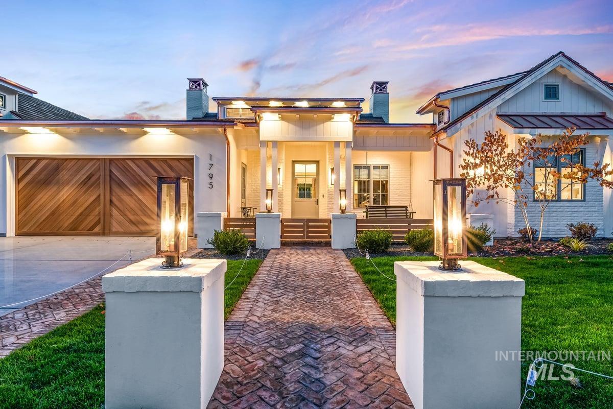 1795 S Isla Del Rio Way