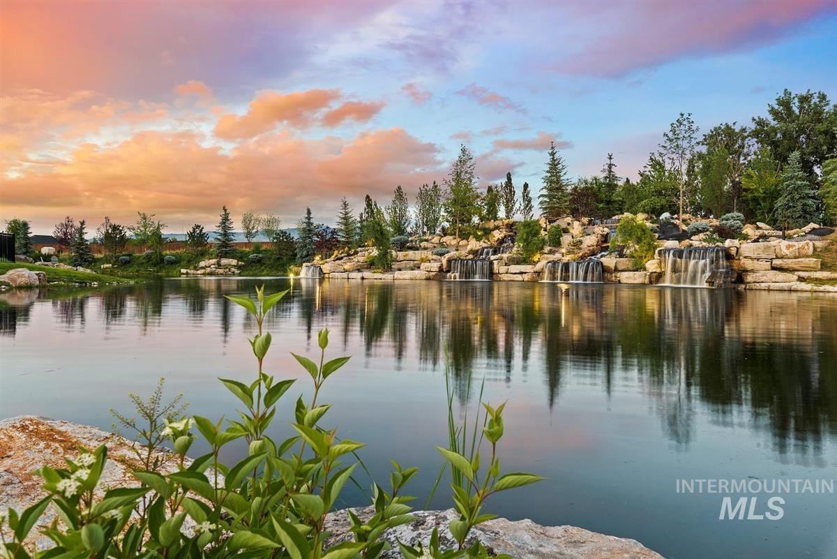 1795 S Isla Del Rio Way