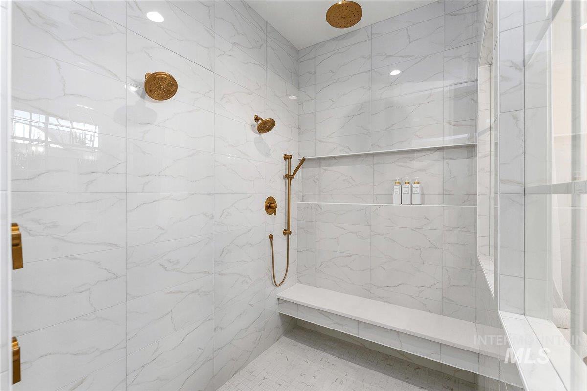 1795 S Isla Del Rio Way