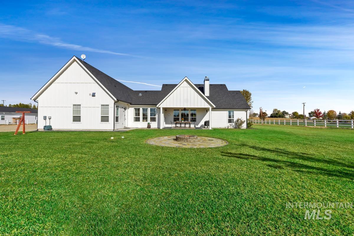 10935 Purple Sage Rd