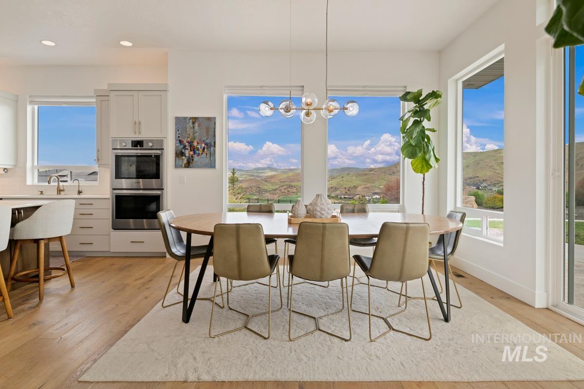 5058 W Parkridge Dr.