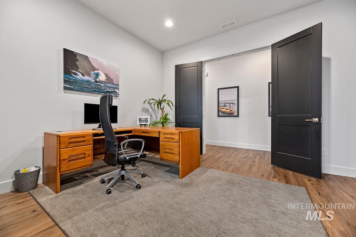 2379 W Clear Creek Drive