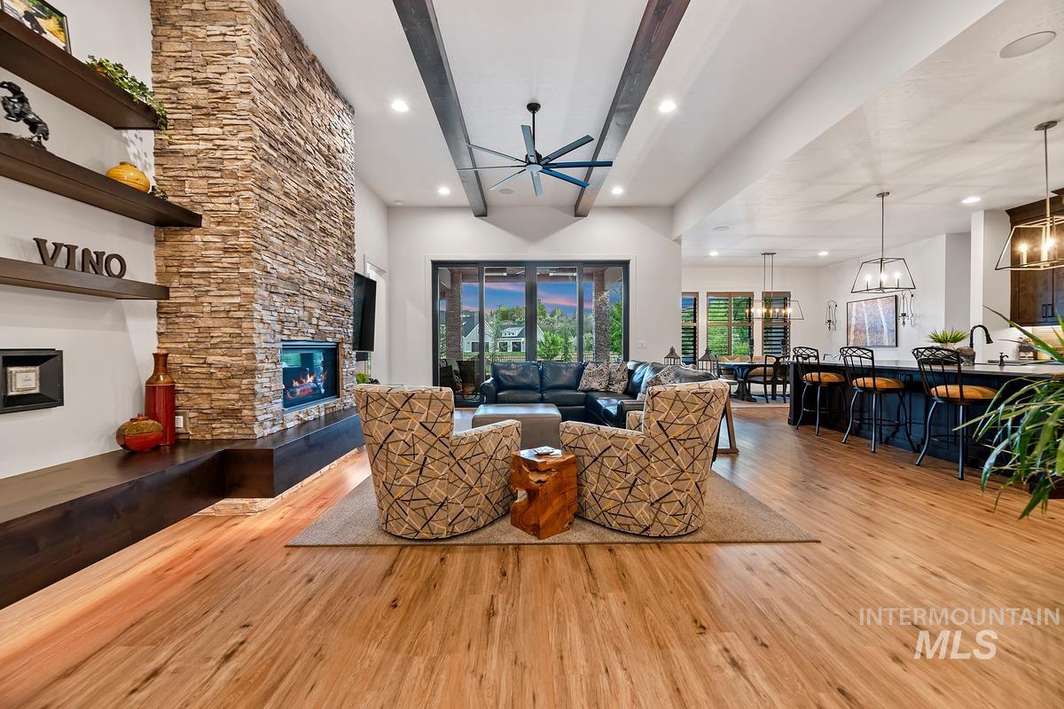 2379 W Clear Creek Drive