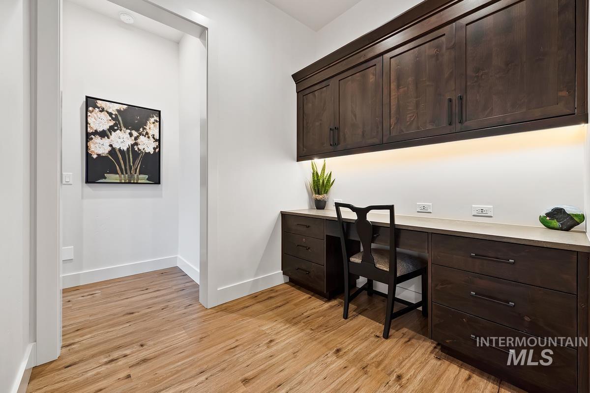 2379 W Clear Creek Drive