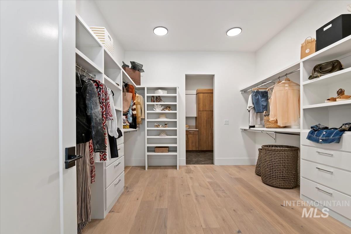 2208 S Mallard Wing Way