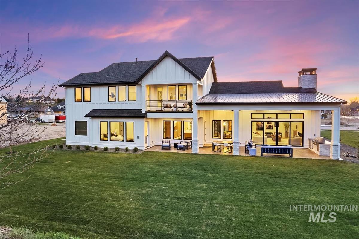 2208 S Mallard Wing Way