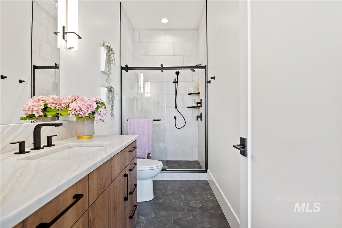 2208 S Mallard Wing Way