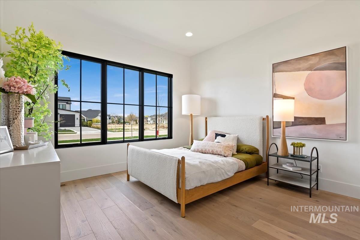 2208 S Mallard Wing Way