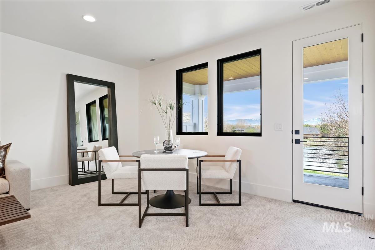 2208 S Mallard Wing Way