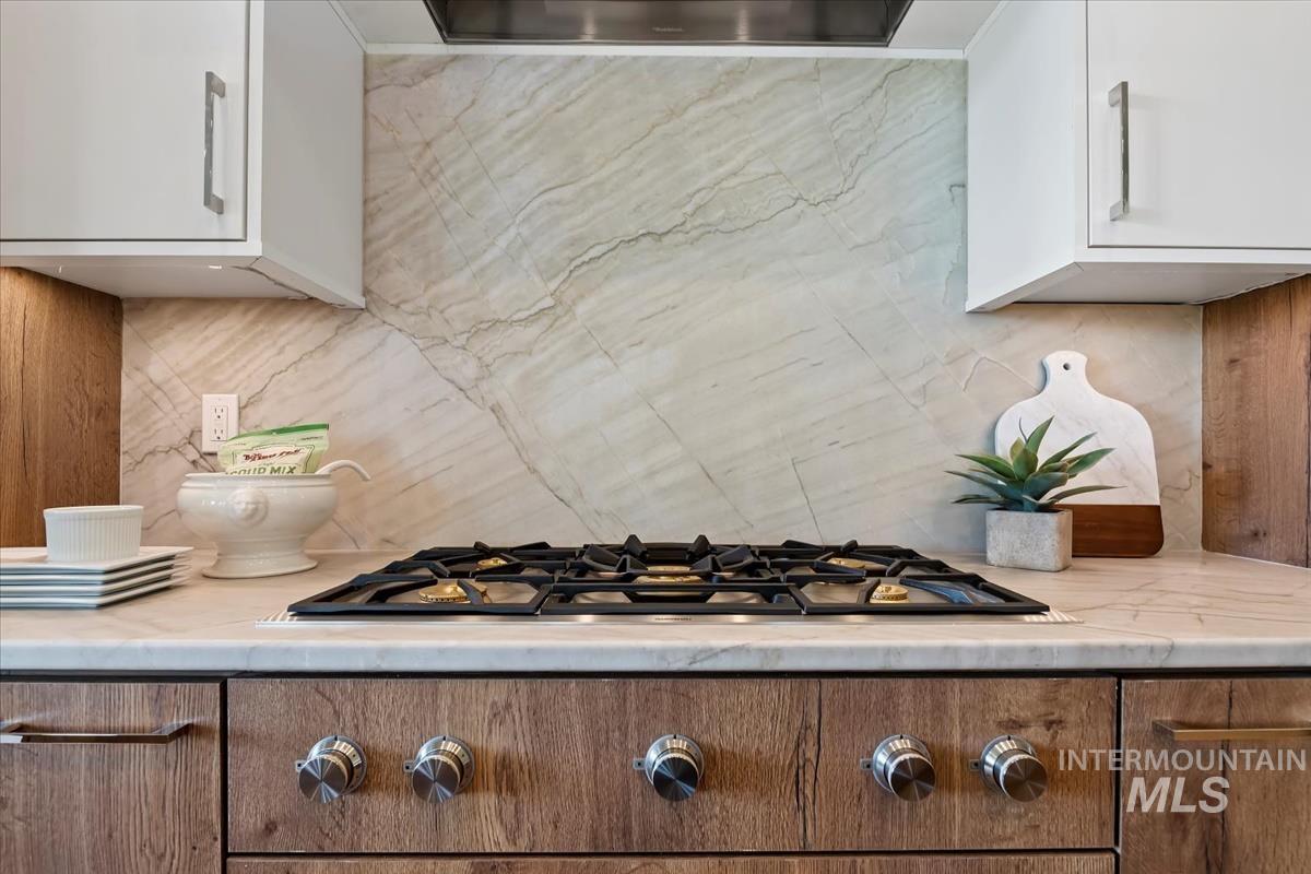 2208 S Mallard Wing Way