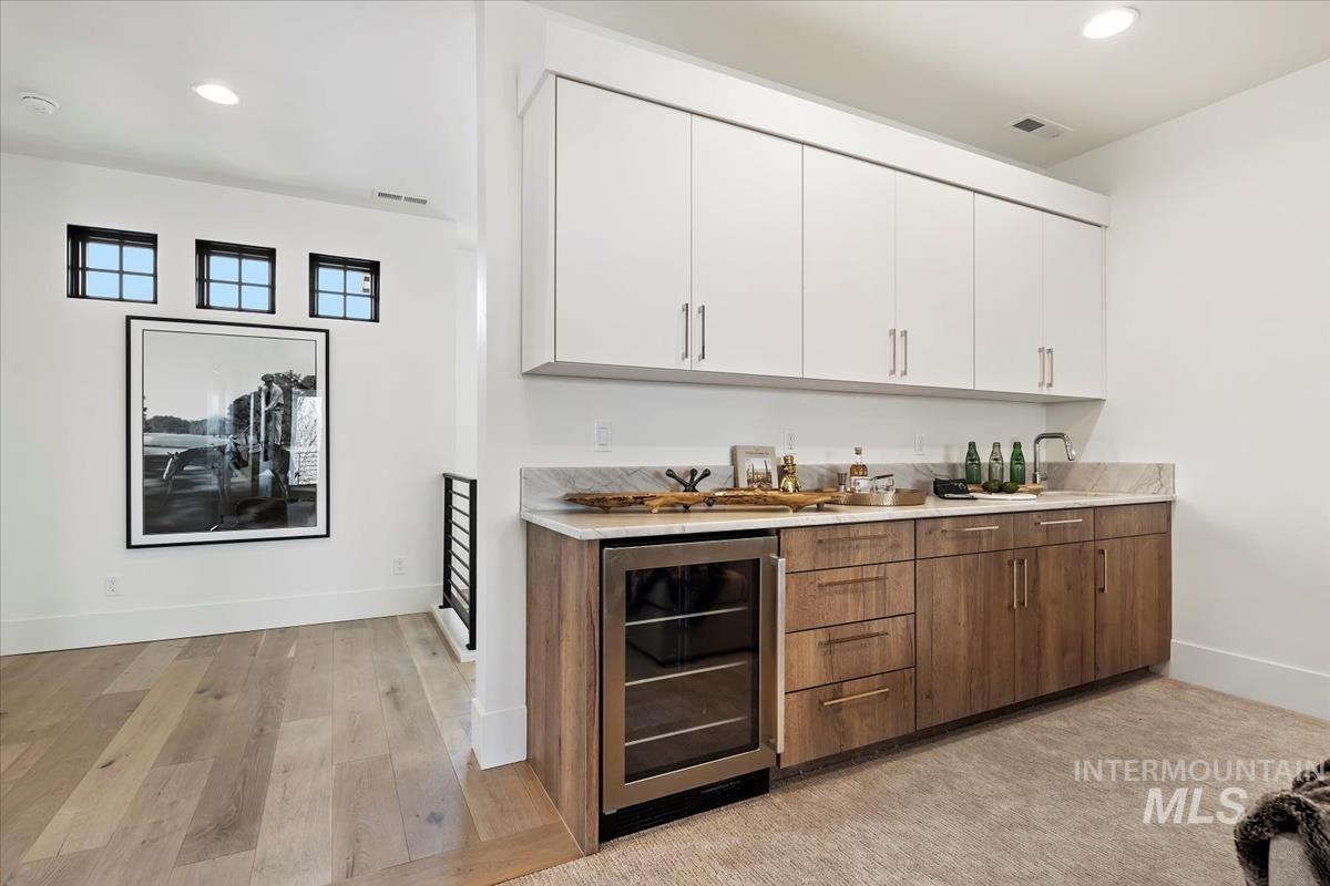 2208 S Mallard Wing Way