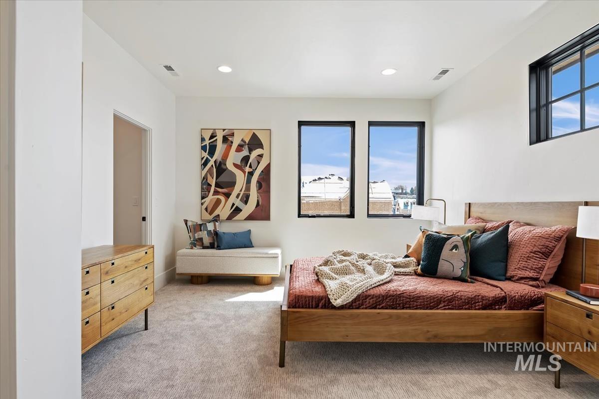 2208 S Mallard Wing Way