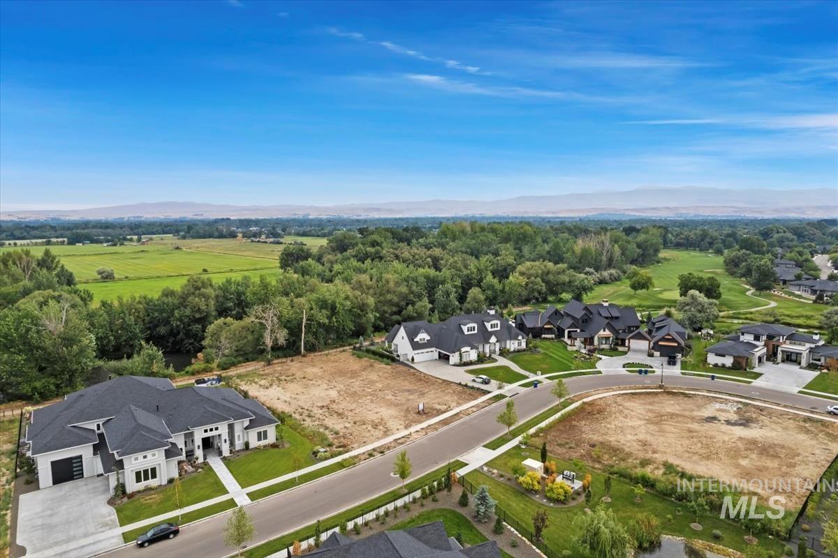 2175 S Mallard Wing Way