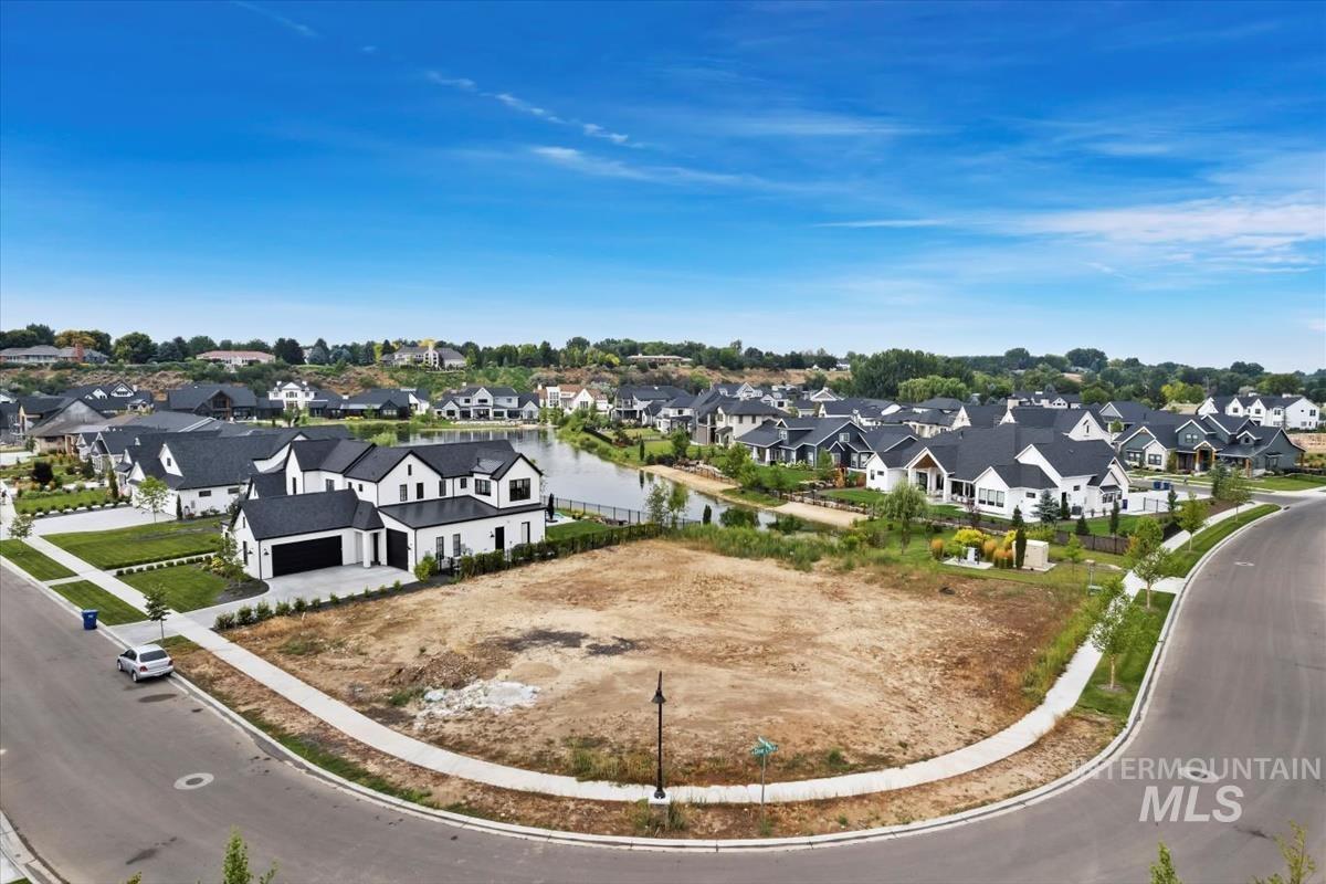 2175 S Mallard Wing Way