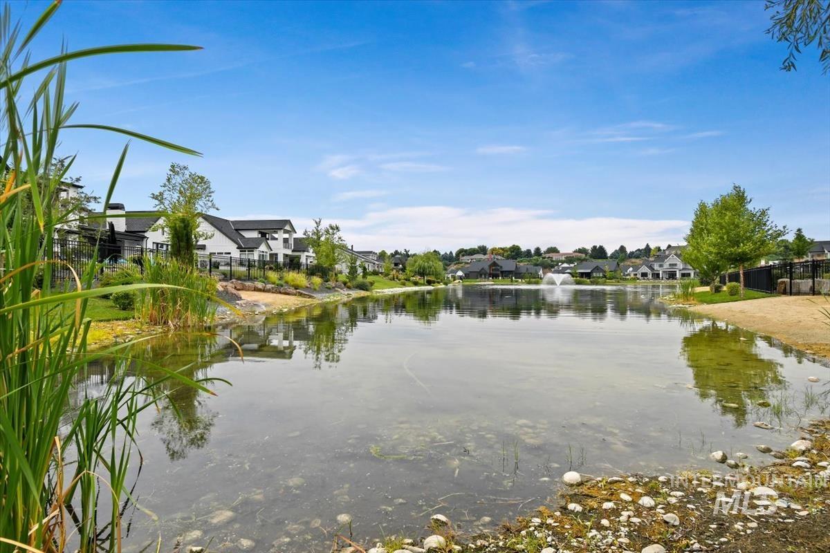 2175 S Mallard Wing Way