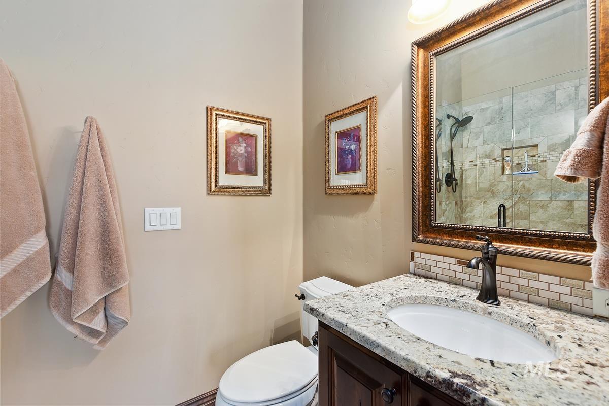 1318 W. Sherington Ct.