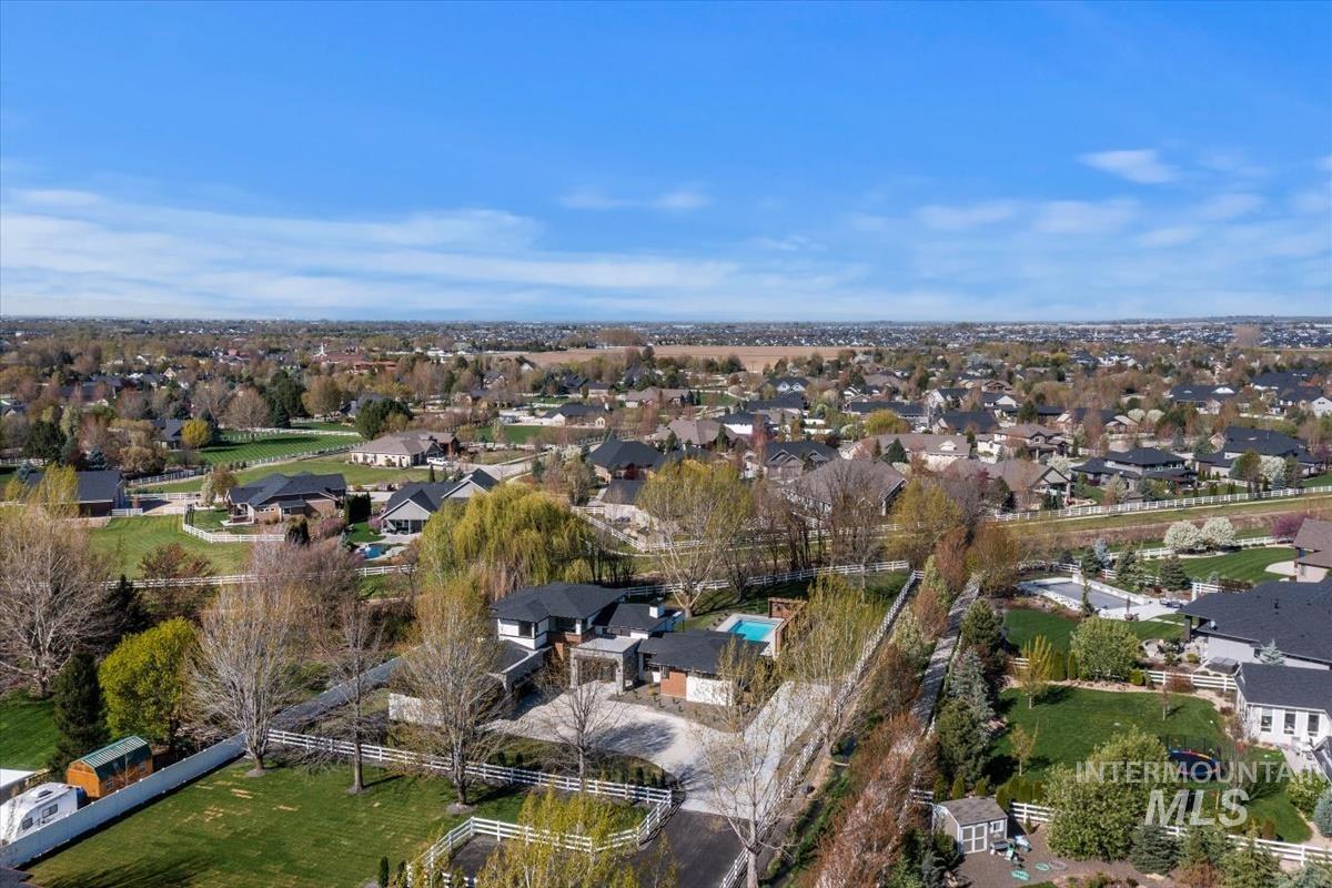 1735 N Meridian Road