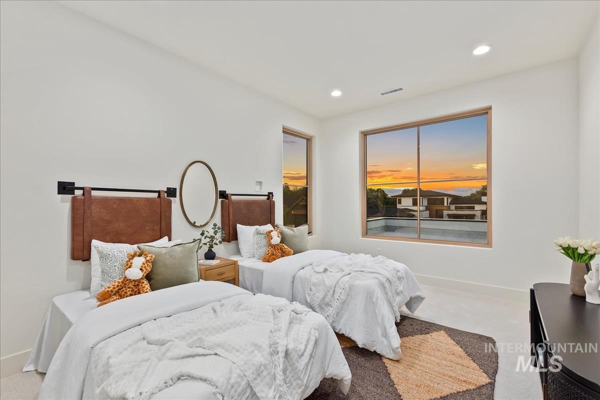 2175 S Mallard Wing Way