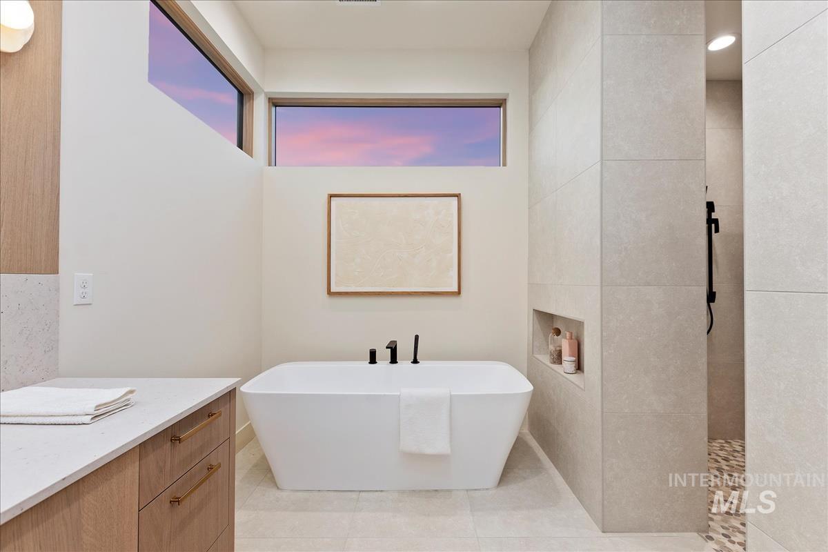 2175 S Mallard Wing Way