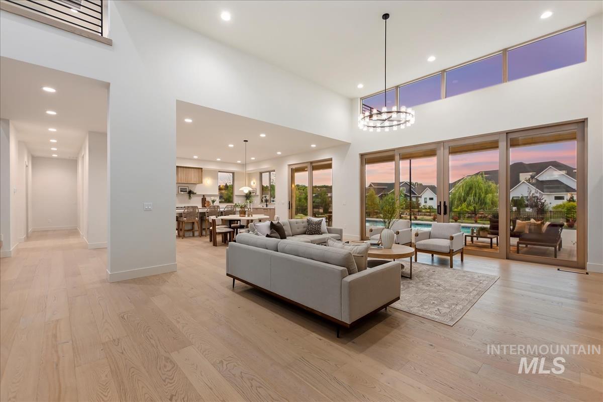 2175 S Mallard Wing Way