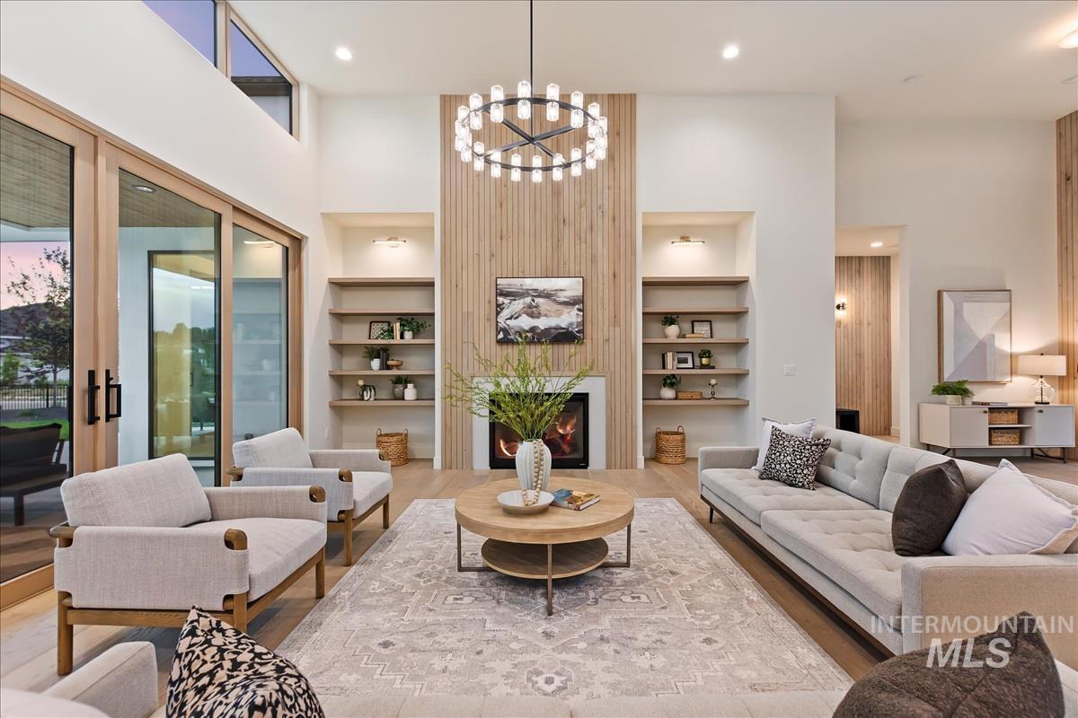 2175 S Mallard Wing Way