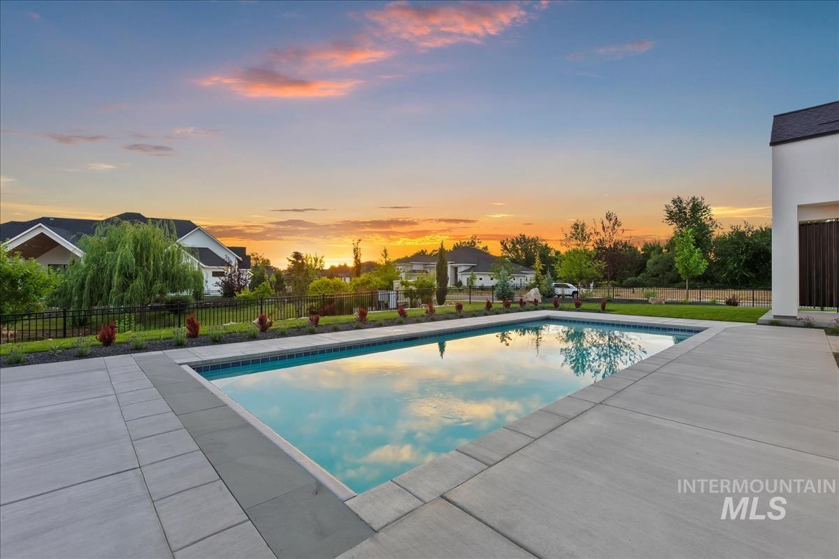 2175 S Mallard Wing Way