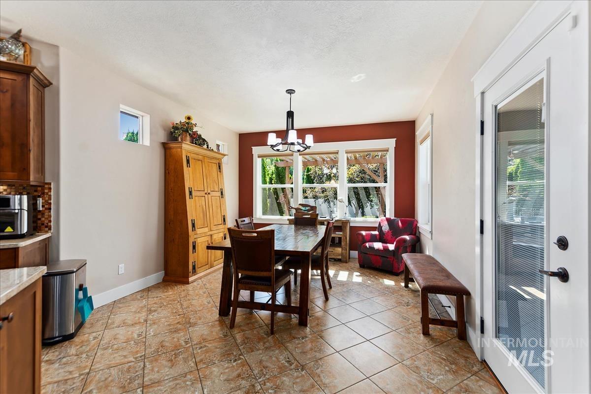 10621 W Kyoga Street