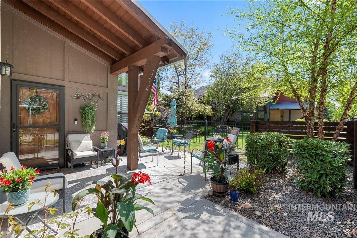 1414 E Lone Shore Dr.