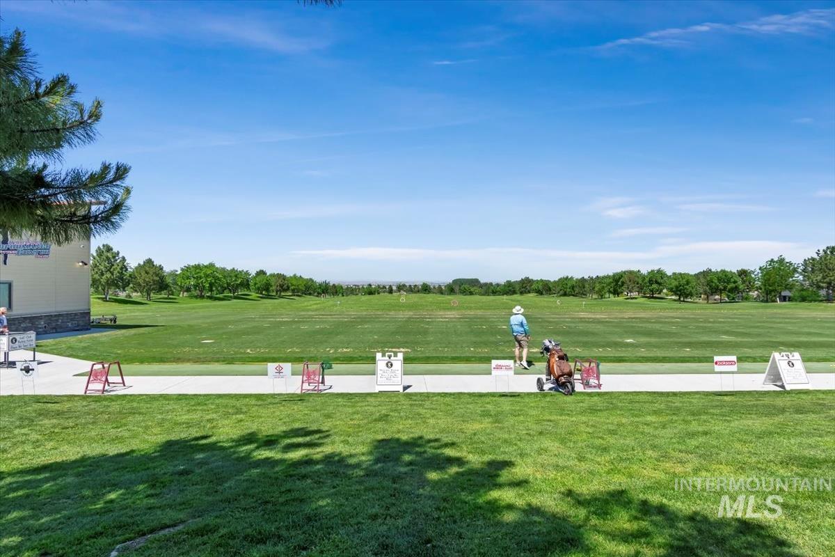 22625 Aura Vista Way