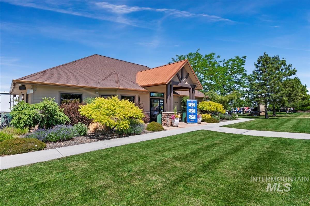 22625 Aura Vista Way