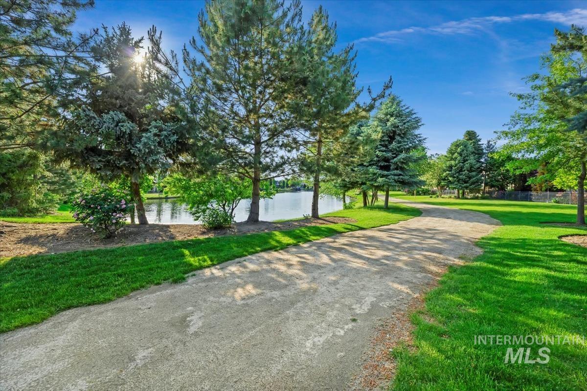 356 E Lake Briar Lane