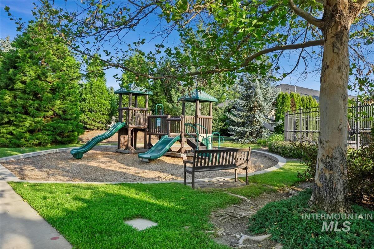 356 E Lake Briar Lane