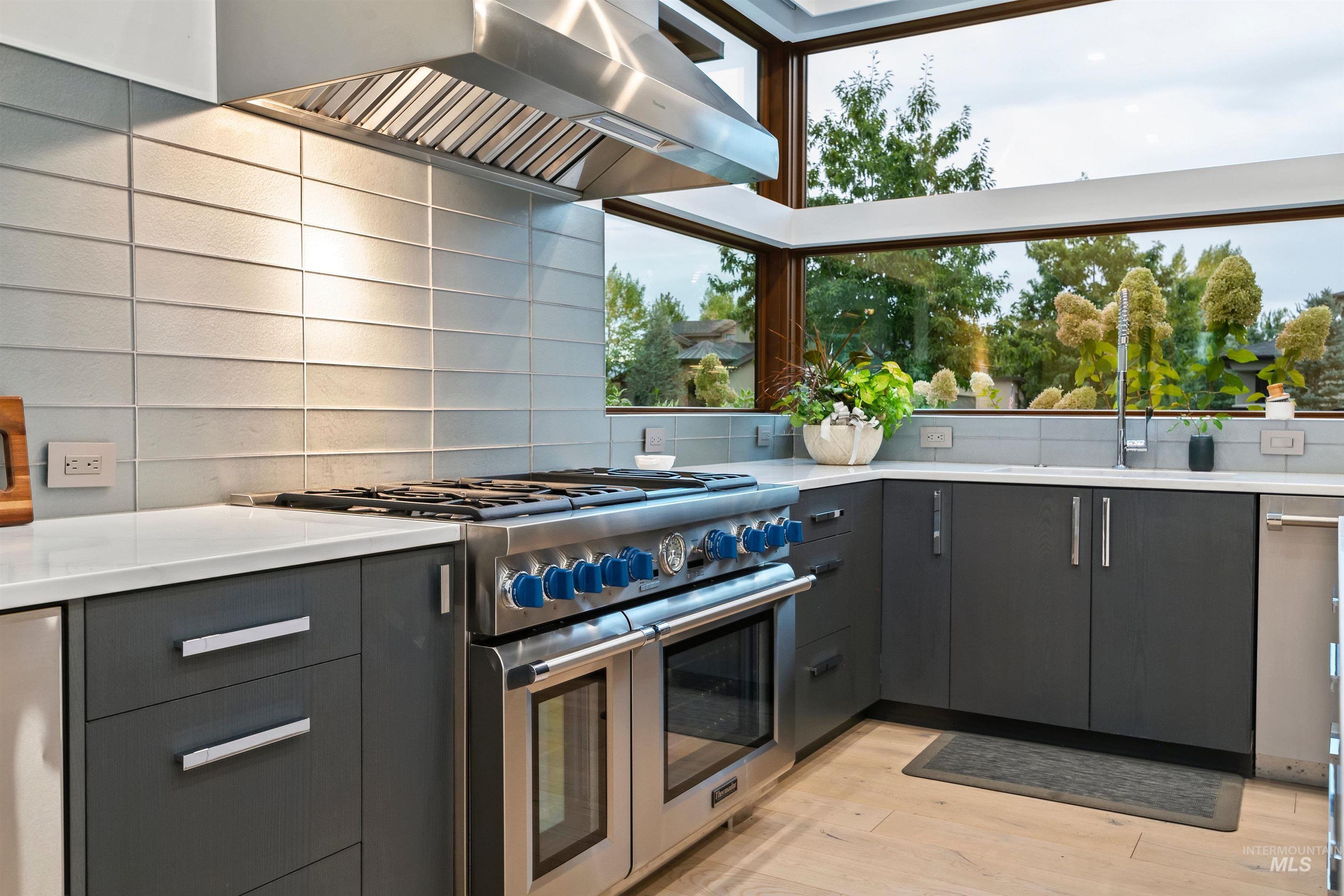 1436 W Windbreaker Lane