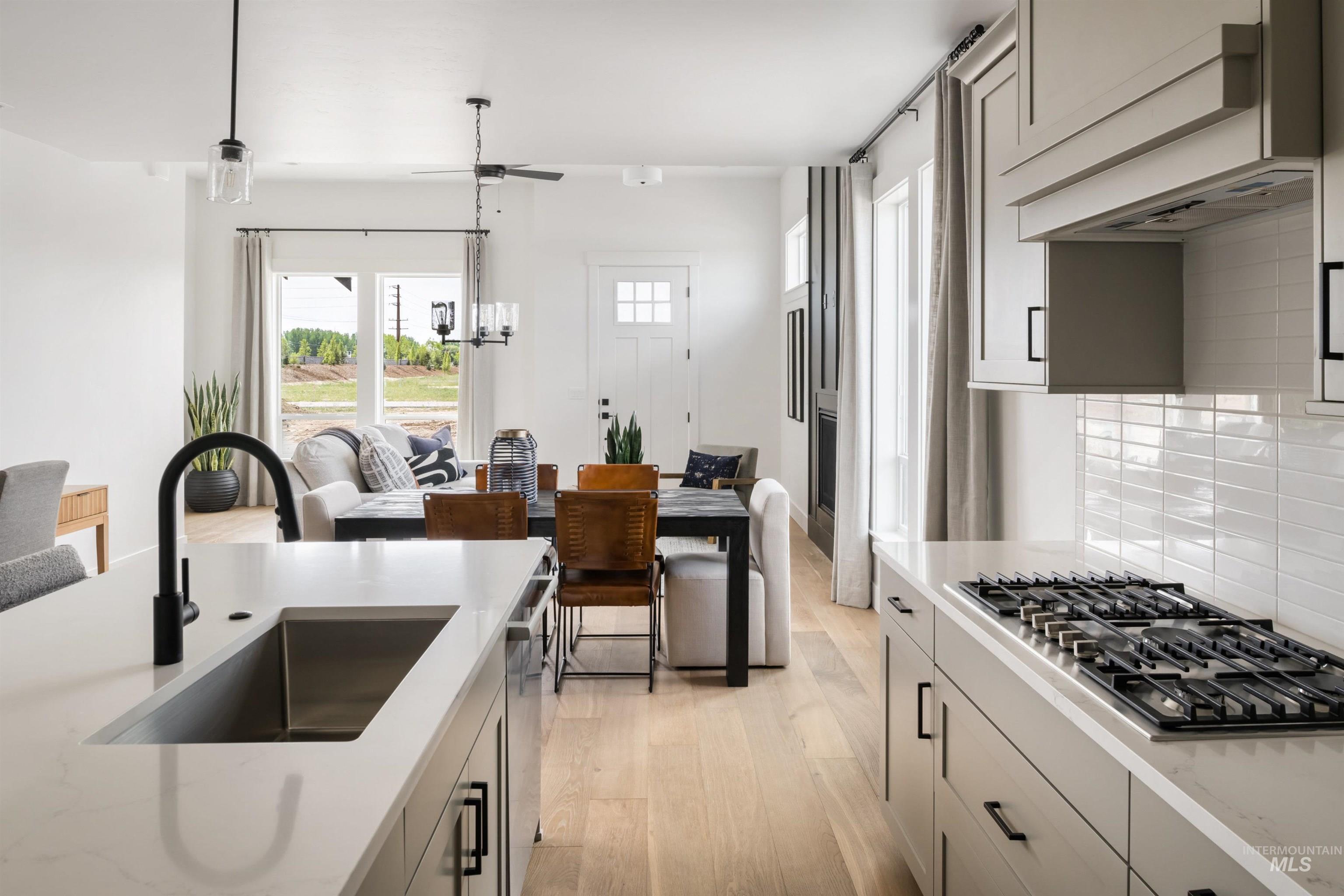 2158 W W Freya Court