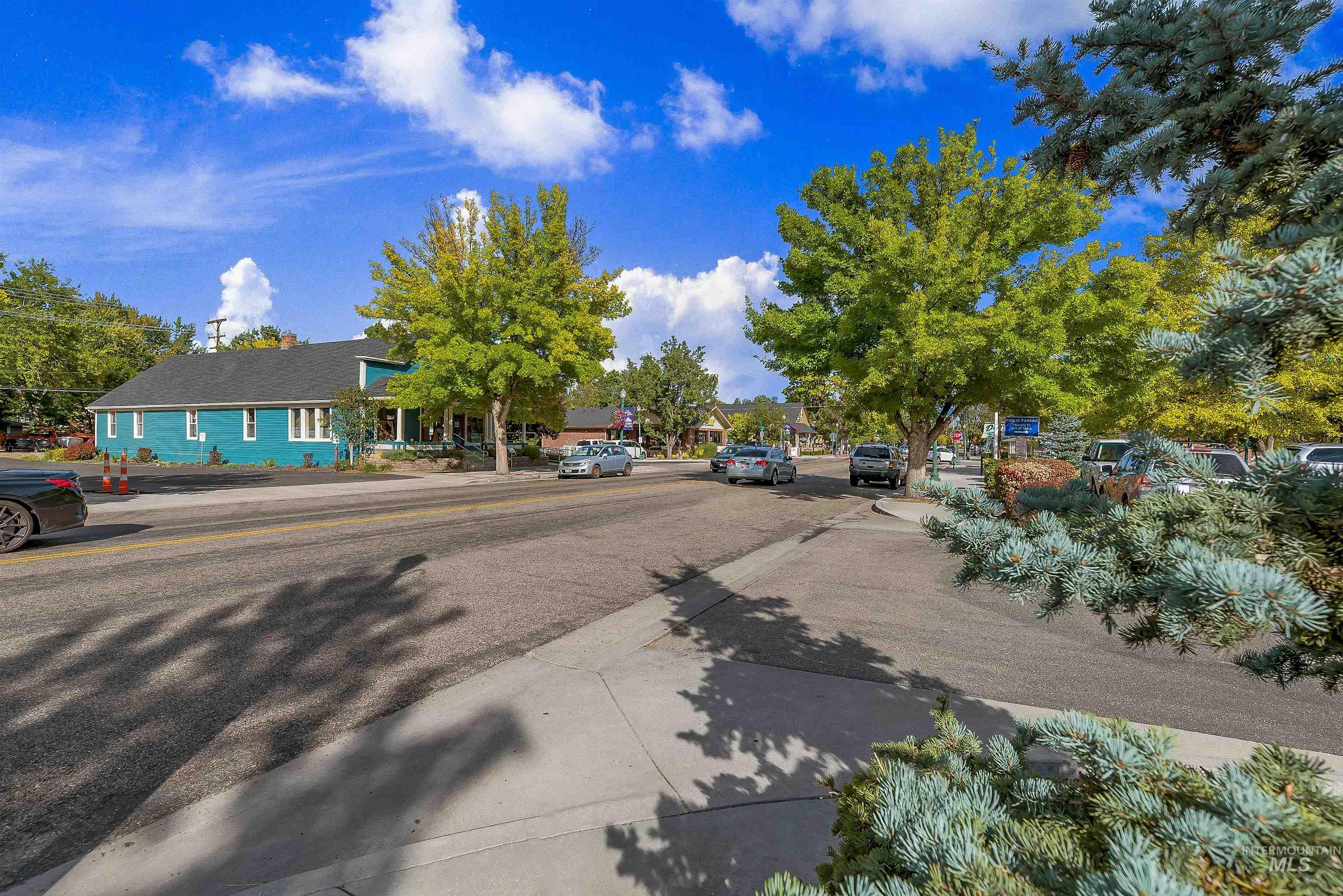 3471 W Golden Barrel St