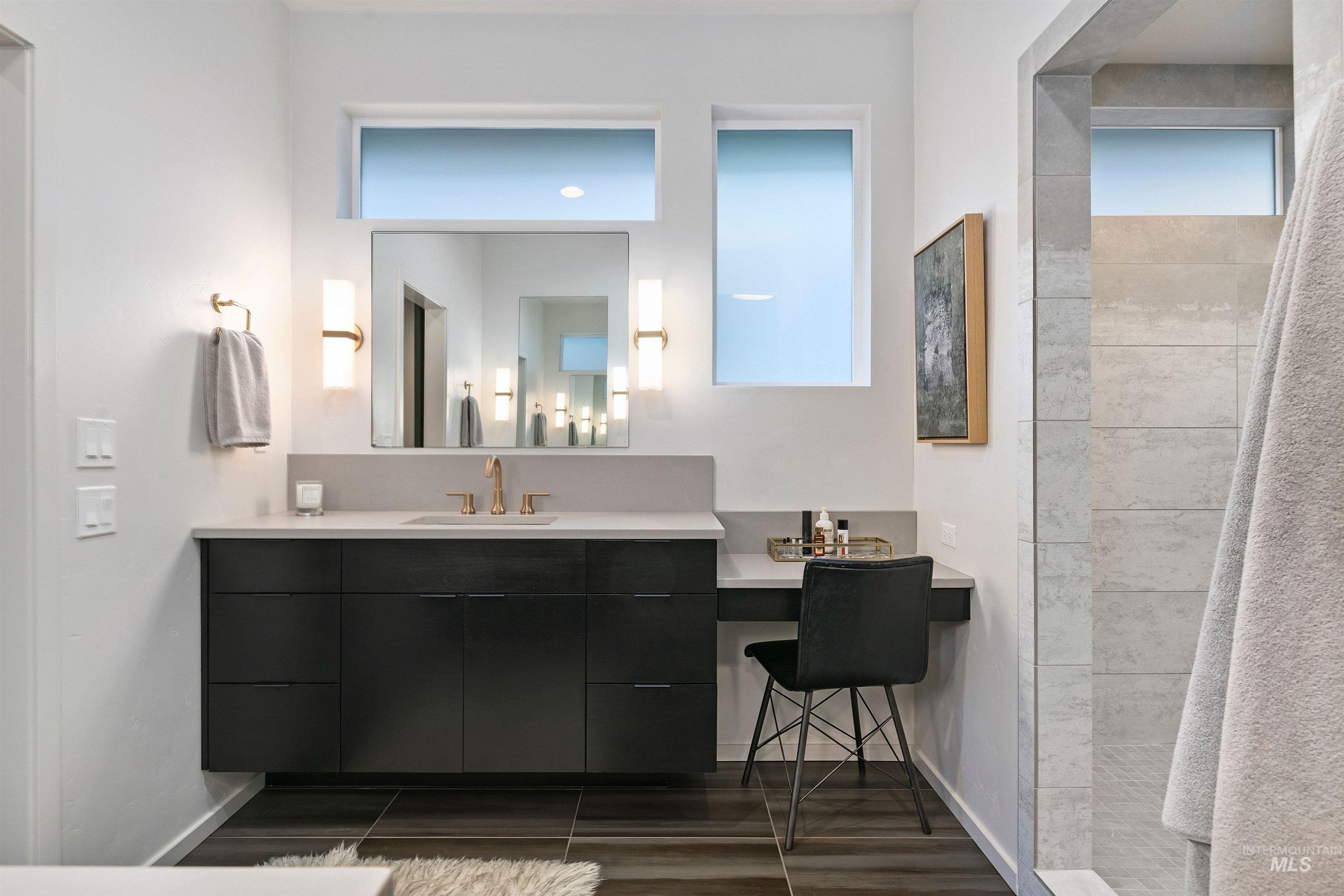 1873 W Oakhampton Drive