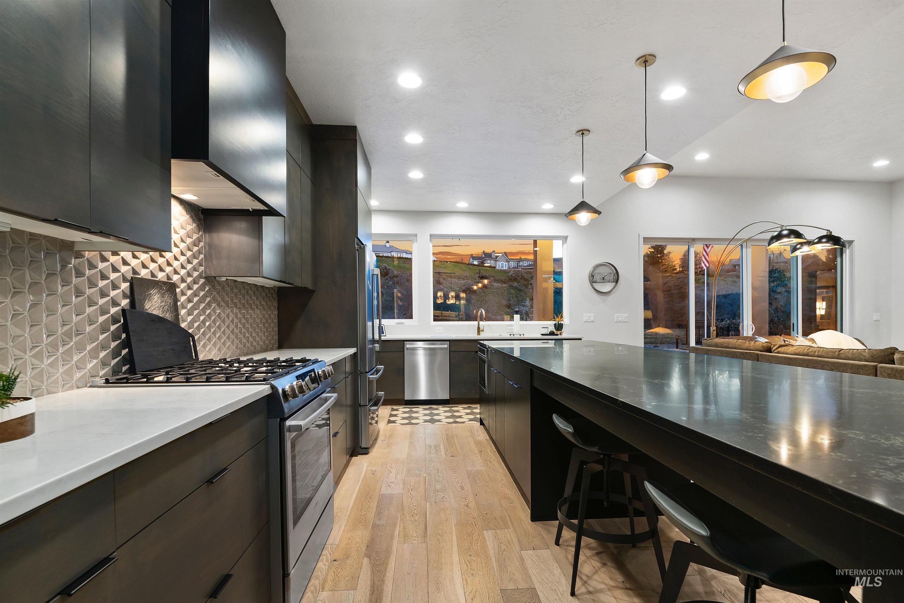 1873 W Oakhampton Drive