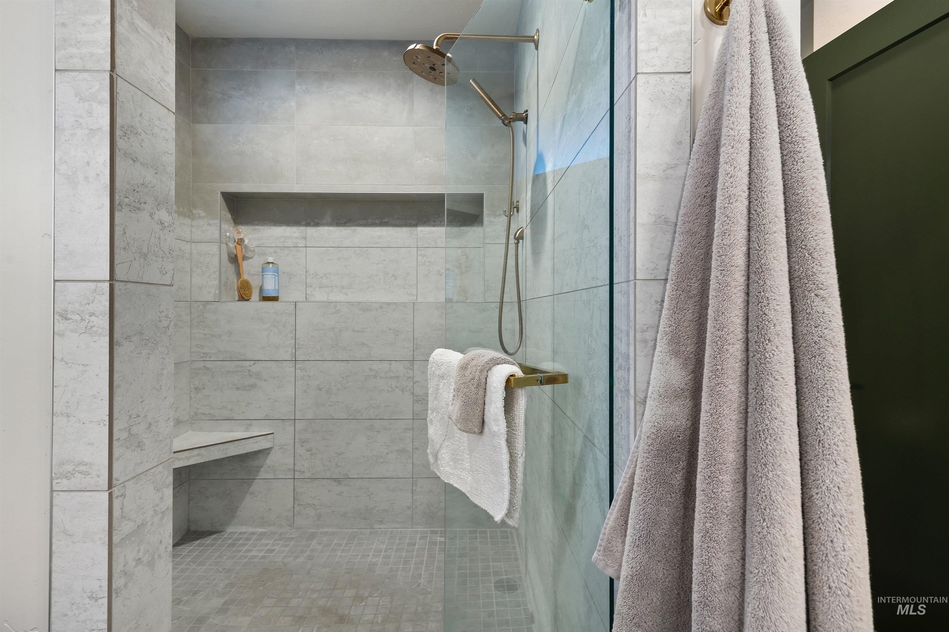 1873 W Oakhampton Drive